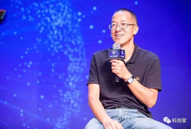 俞敏洪：成功都是熬出来的！ 不放弃，是我唯一的出路